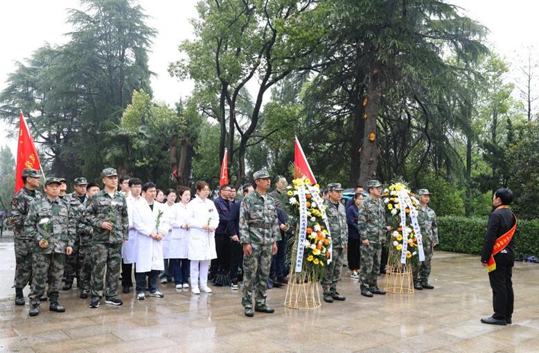 �����쿵���F(tu��n)